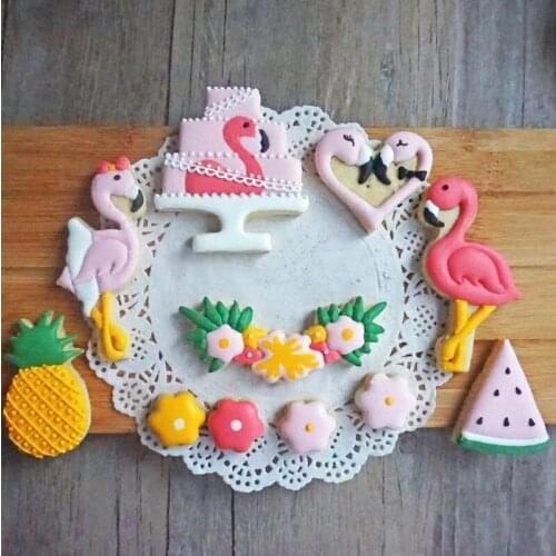 Cookie Cutter Kitchen Gadgets Plastic Flamingo Shape Baking Accessories Fondant Cake Mold Cake Decorating Tools