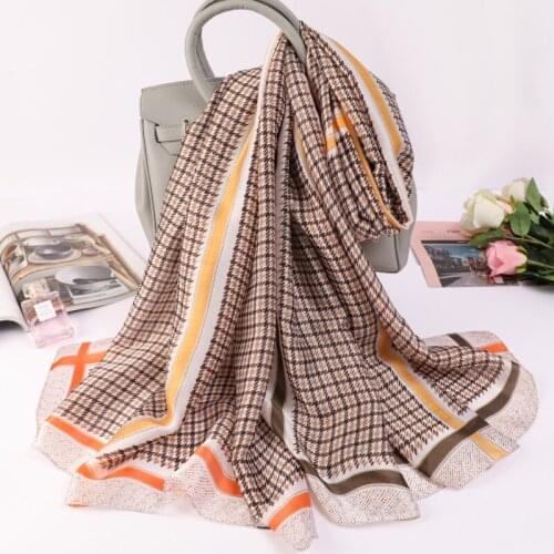 2021 Summer 180X90CM Silk Scarves Korean Lattice Print Beach Towel Fashion Dustproof Handkerchief Lady Travel Sunscreen Shawls
