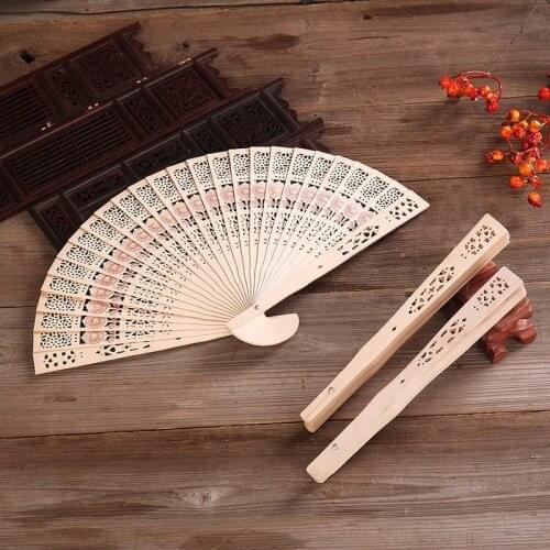 Home Decoration Accessories Bamboo Folding fan 6 "7" Folding Fan Living Room Office Decor Carving Art Ornaments Birthday Gifts