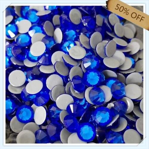 Super shiny free shipping top quality size ss16 4mm SAPPHIRE color with 1440 pcs each pack ; diamond stone for DRESSES