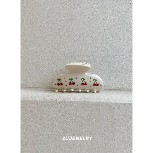 Creamy white rhinestone side clip, cherry pie clip, pastoral design, acetate light luxury heavy industry hair clip headwear