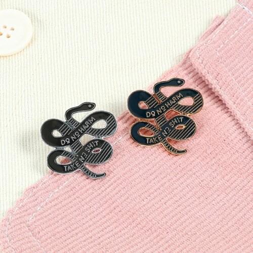 Black Snake Enamel Pins DO NO HARM,TAKE NO SHIT Brooch Punk Dark Badge Shirts Lapel Pin Buckle for Student Gothic Jewelry Gifts