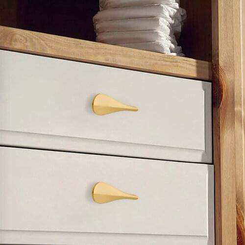 MFYS 1.26'' Leaf shape Furniture Handles Modern Style Brass Kitchen Cabinet Knob Drawer Pulls Gold Wardrobe Closet Pull Hardware