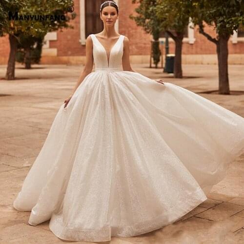 Elegant Deep V-Neck Sleeveless Court Train Wedding Dress for Women Custom Made Backless Shiny Bridal Ball Gown Robe De Mariage
