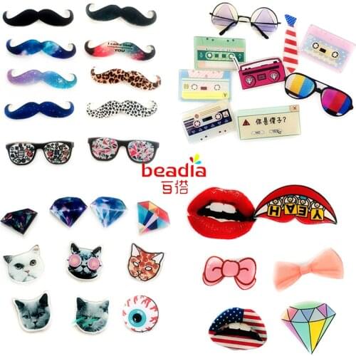 1 PC Icons on The Backpack Acrylic Badges Free Shipping Beard Badges for Clothing Glasses Badge Safe Icon Pin Brooch