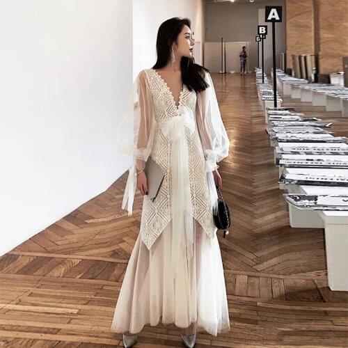 Womens Retro Mesh French Dress, Lantern Sleeves, Deep V-Neck Embroidery Sexy High-End Elegant Party Dress Long Dress 2021 New