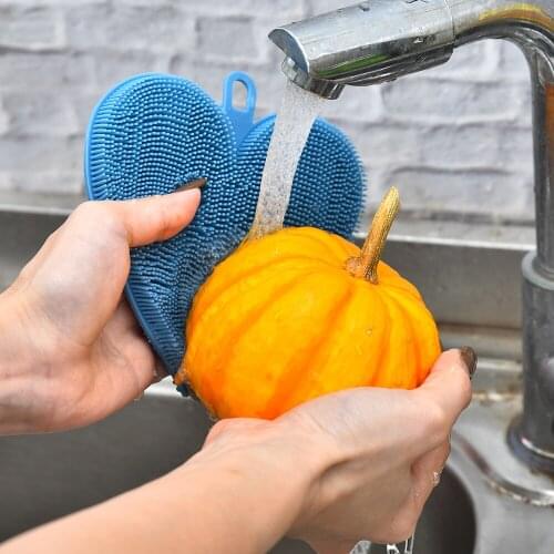Kitchen Accessories Heart Shaped Silicone Cleaning Brush Dishwashing Sponge Multi-functional Fruit Vegetable Kitchenware Brush