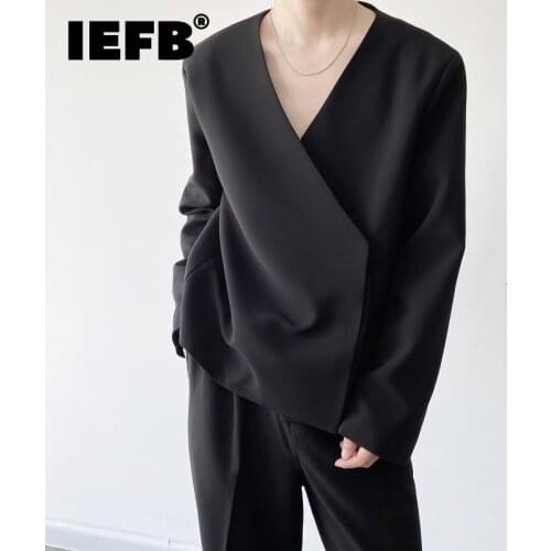 IEFB Autumn Personality Mens Collarless Short Suit Coat 2021 New Simple Trend Black Oversized Asymmetric Breasted Clothes Y9248