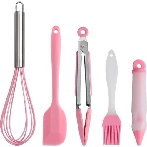 5 Pcs of Baking Utensils Food Grade DIY Silicone Set Cake Tool Silicone Egg Beater Brush Tube Pastry Nozzle Baking Accessory Set