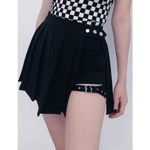 Emo Girl Skirt With Garter Black High Waist Asymmetrical Pleated Mini Skirt Y2K Dark Goth Punk Outfit
