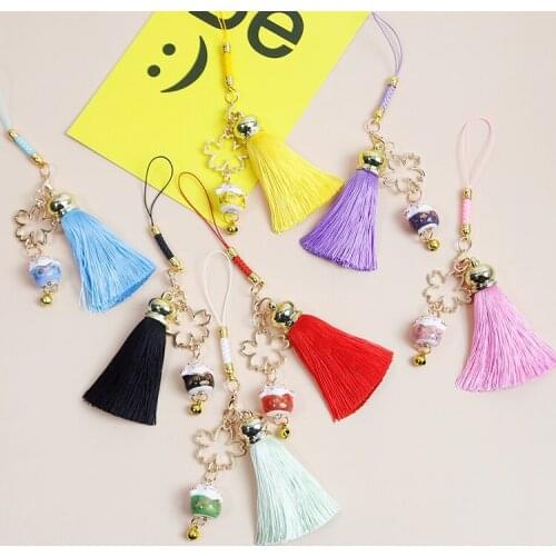 Ceramic Maneki Neko Lucky Cat Fortune Cat Sakura Keychain Key Chain Car Bag Tassels Fringes Pendent Mobile Accessories D441