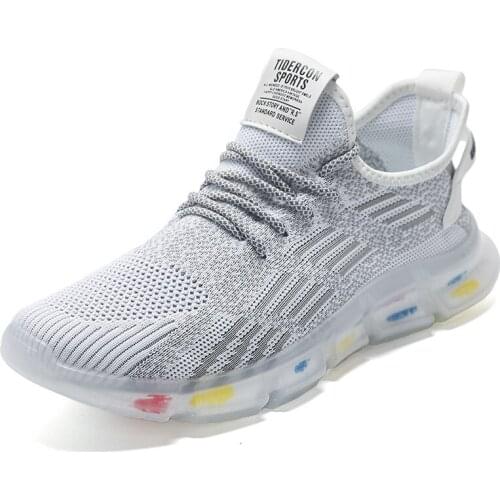 Summer New Coconut Shoes Mens Breathable Flying Mesh Shoes Are Really Explosive Casual Sports Mens Shoes Student White Shoes