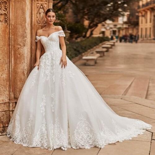 New Glamorous Appliques Beading A-Line Wedding Dress 2021 Romantic Sweetheart Neck Lace Up Princess Bridal Gown Vestido De Noiva