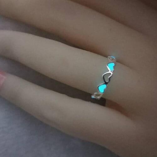 New1pc Couple Luminous Finger Rings for Women Men Glowing In Dark Heart Lover Wedding Bands Women Girls Jewelry Gift Accessories