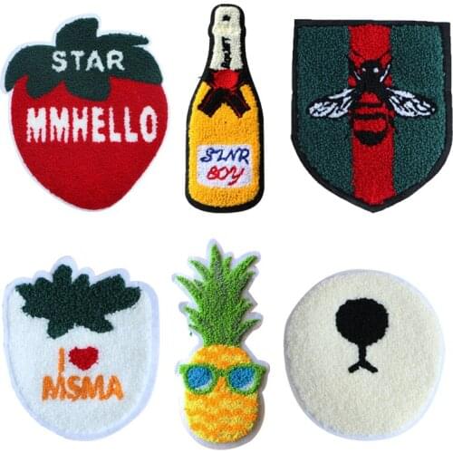 Fashion Towel Embroidered Sew On Patches For Denim Jacket Needlework Accessories T-shirt Sticker Badges On Backpack Briefcase