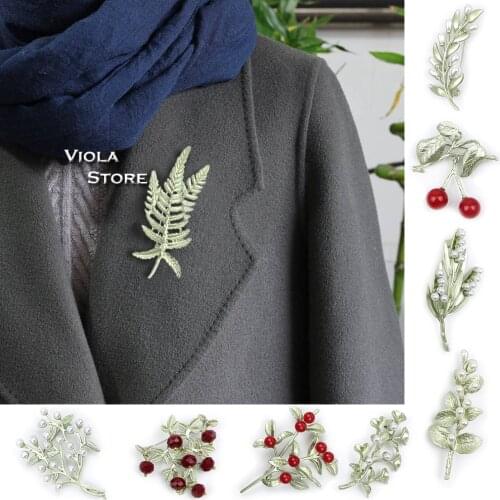 Artistic Plant Paint Metal Brooches Cherry Leaf Women Lapel Pins For Photography Breastpin Corsage Badges Gift For Men Accessory