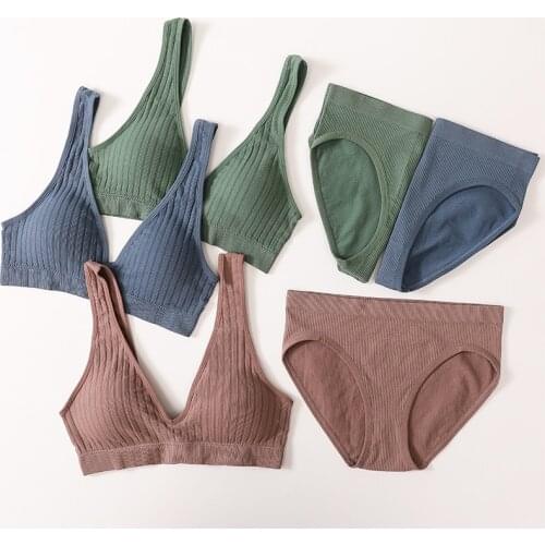 Women Seamless Bra Set Deep V Bra Briefs Set Padded Bralette Sexy Lingerie Female Crop Top Sport Wireless Bra Underwear