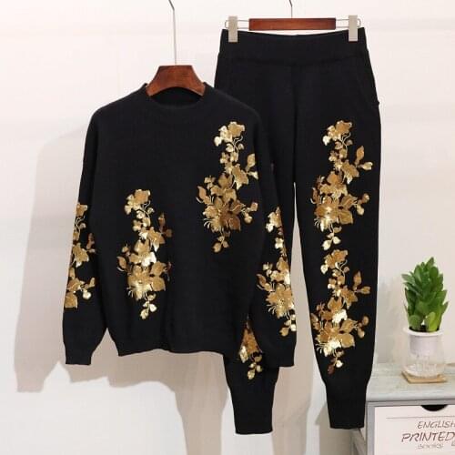 Fashion Tracksuit Women Set 2020 Autumn Gold Leaf Pan Flower Embroidery Knitted Pullover + Casual Harem Pants 2 Piece Set G380