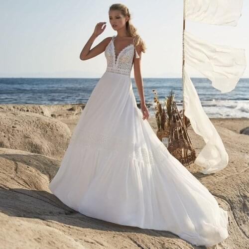 Elegan A-Line Sleeveless Court Train Backless Bridal Gowns 2021 Sexy Deep V-Neck Lace Spaghetti Straps Wedding Dresses