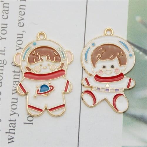 Julie Wang 4PCS Enamel Cartoon Baby Astronaunt Charms Alloy Boy Girl Space Man Pendant Bracelet Jewelry Making Accessory