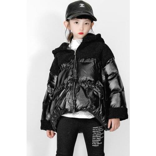 Little padded jacket girls short fashion light and light shiny down padded coat, big childrens padded coat, new winter coat