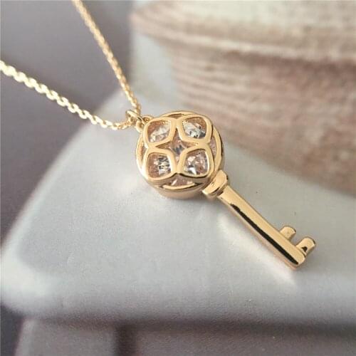 Luxury Gold Color Plating Clear CZ Zircon Roma Key Pendant Necklace For Women Delicate Elegant Tiny Jewelry High Quality Access