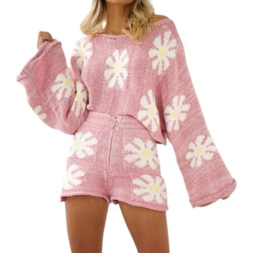 Women’s 2 Piece Fall Outfits, Long Sleeve Off Shoulder Floral Knit Tops + High Waist Zip Up Shorts Sets Spring Autumn