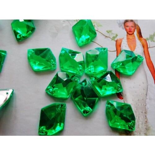 100pcs 16*21mm Green Sew on rhinestones gem stones Acryl crystal cosmic shape flatback strass diamond hand sewing