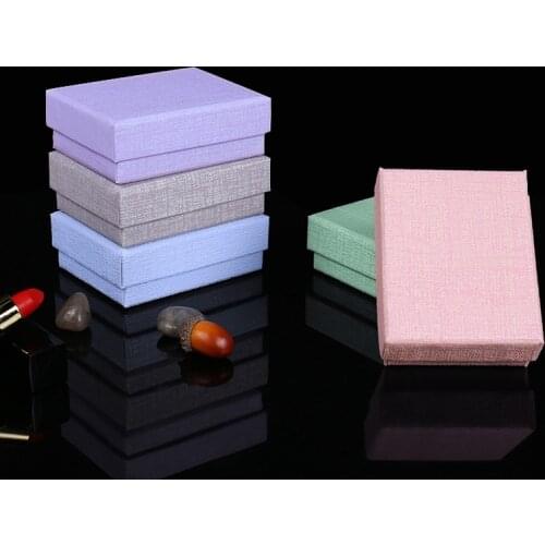 2021 New 10 Pcs High Quality 7.4x9.4x3.5 cm Kraft Paper Jewelry Box For Necklace Earrings Pendant Packaging Gift Box Case For Wo