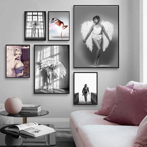 Modern Black White Vogue Poster Sexy Girls Print Surf Wall Art Smoking Canvas Painting Posters and Prints Picture Home Decor