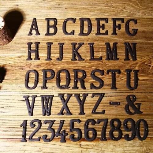 Decorative Door Plaque Letters Numbers Retro Cast Iron Metal Creative DIY House Doorplate Letter Symbol Home Decor Number Sign