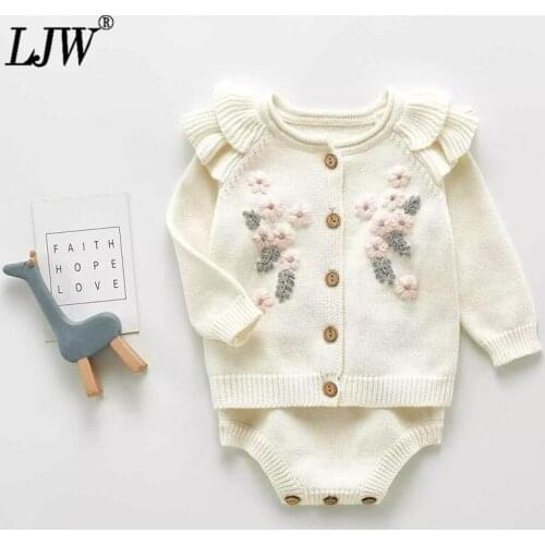 Girls' infants and children 0-3 years old baby girl suit embroidered flowers wavy coat + suspenders romper romper