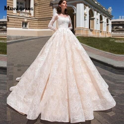 Custom Made Full Sleeve O-Neck Embroidery Appliques Tulle Bridal Ball Gown Luxury Chapel Train Button Back Wedding Dress