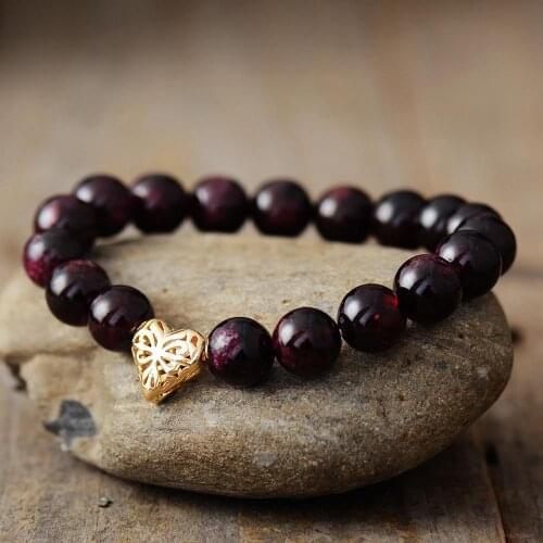 New Classic Women Heart Shape Charm Stretch Bracelets Luxury 10MM Garnet Elastic Strand Bangles Jewelry Bijoux Wholesale
