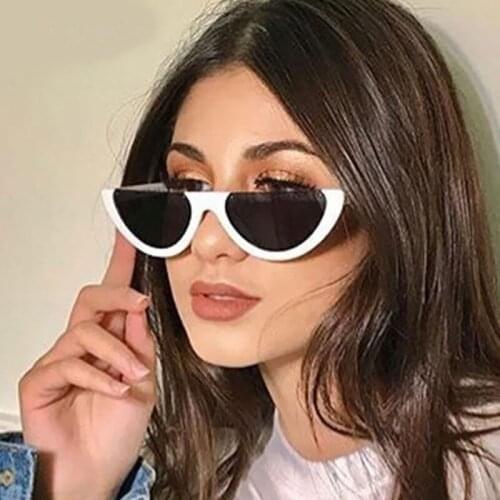 Half Frame Fashion Women Sunglasses Cat Eye Trend Designer Brand Retro Black Frame Fashion Glasses Semi-rimless Oculos De Sol
