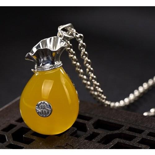 2018 Hot Sale Carnelian Circle New S925 Sterling Medullary Bag, Long Money, High Grade Womens Sweater Chain Pendant Wholesale