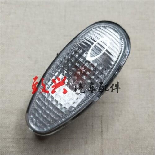 For Mitsubishi Pajero V73 V75 V77 Fender Light 2004-06 Outlander Side Light Turn Signal lamp