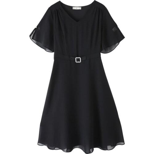 Dress 2021 summer new fat mm oversize womens solid color decorative button waist loose V-neck Chiffon a skirt