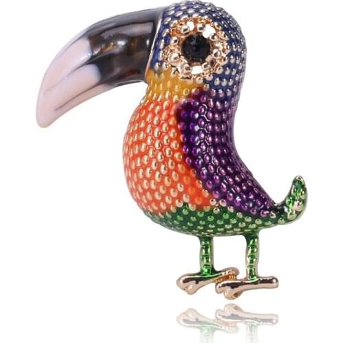 And American retro high-grade color oil dripping cormorant big billed Bird Brooch sweater coat silk scarf accessories