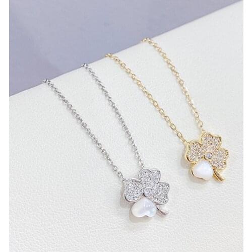 BOTU 2021 New Korean Style Fashion Lucky Four-Leaf Clover Necklace Womens Fashion Personalized Pendant Jewelry Gift for Women