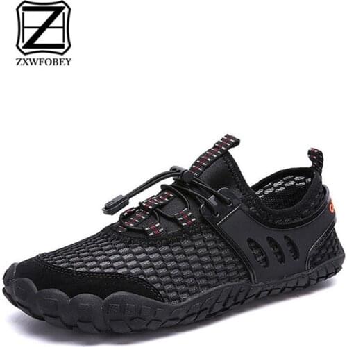ZXWFOBEY 2019 Hot Toe Shoes For Unisex Mens Swimming Shoes Summer Beach Quick-Drying Socks On surf Outdoor WadingShoes