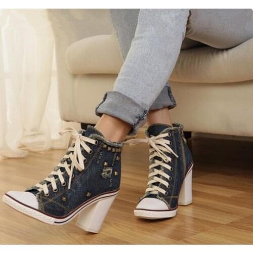 Chaussure Femme 2019 Rivet Studded Blue Denim Shoes High Heels Stylish Cross-Tied Ladies Shoes High Square Heel Designer Pumps