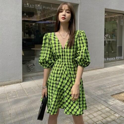 Chic Summer Dress Women 2021 Korean Style Vintage Fashion Green Plaid V Neck Puff Sleeve A Line Mini Dress D281