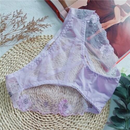 2020 New Summer Women Panties Solid Lady Sexy Briefs Flower Embroidery Hollow Out Lace Lingerie Underwear