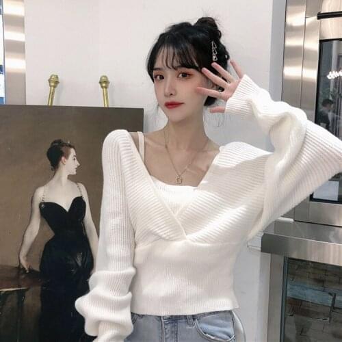 V-neck Sexy Strapless Knitted Tops Korean Pull Femme 2021 New Short Slim Women Pullover Knitwear Long Sleeve