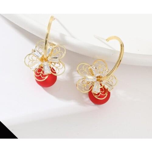Korean Fashion Girl Earrings Temperament Net Celebrity Wild Red Pearl Crystal Flower Earrings Womens Wholesale Wholesale Gotico
