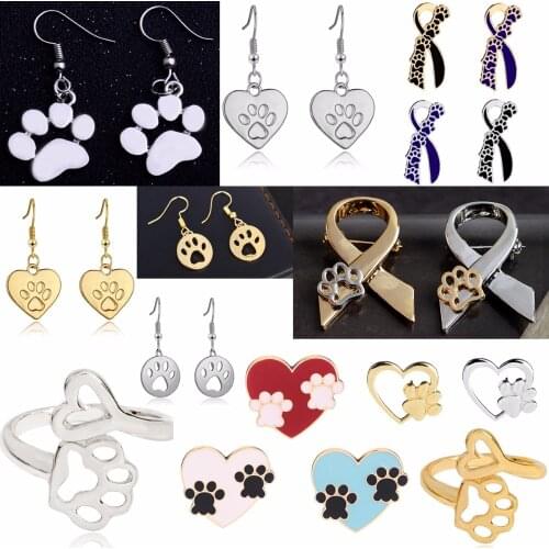 Cute Pet Paw Prints Brooch Women Men Animals Cats Dogs Lover Enamel Pin Brooches Lapel Coat Badge Mens Button Pins Jewelry Gift