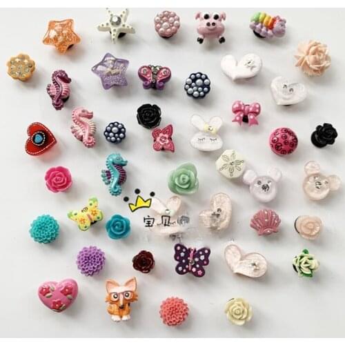 Geniune Cute Shoe Charms Accessories Cartoon Crystal Flower Rabbit Love Shoes Buckle Decorations for Sandals Charms Kids Gift