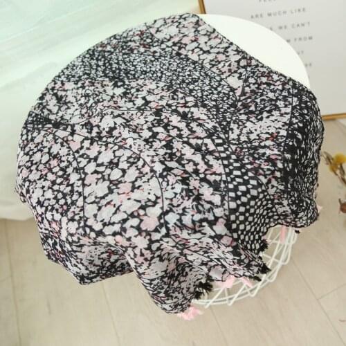 2018 Fashion Beautiful Floral Print Tassel Scarves And Shawls Women Flower Blossom Wrap Hijab Wholesale 10pcs/LOT Free Shipping