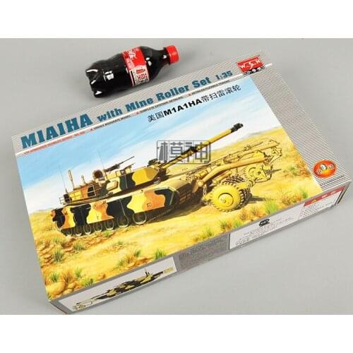 1:35 United States M1A1HA Minesweeper Tank With Mine Roller Set Contain Motor Plastic Assembly Military Armored Model 00336